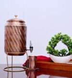 finish : mirror WAVE capacity : 5000 ml weight : 550 Gm sku code : slk-KCT-MW-20005