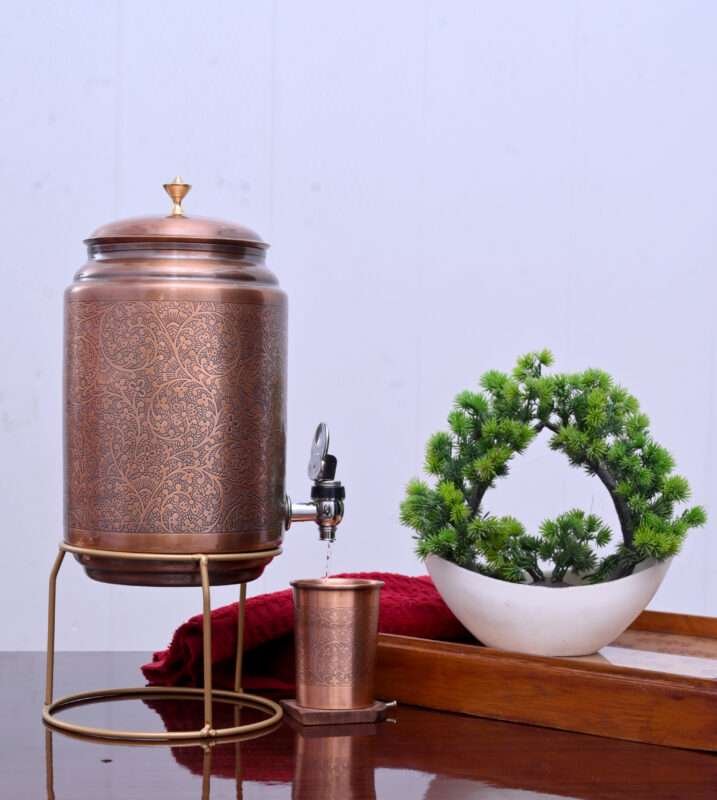 finish : mirror WAVE capacity : 5000 ml weight : 550 Gm sku code : slk-KCT-MW-20005